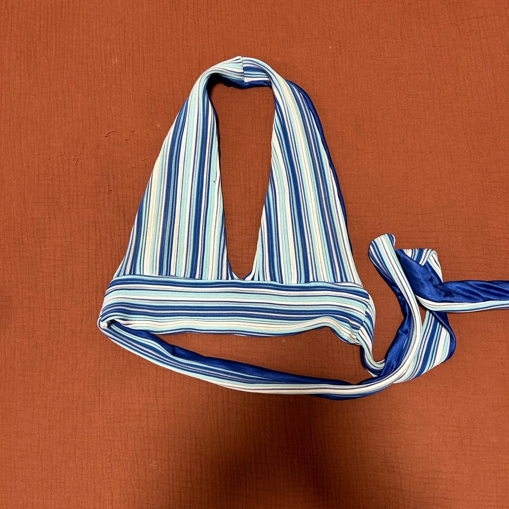 Beginning boutique blue halter
